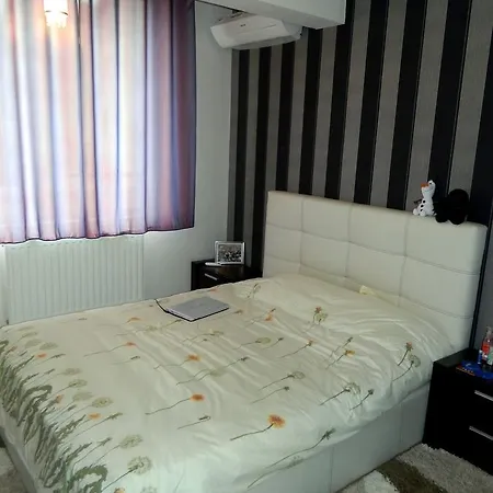Buna Ziua Penthouse Apartment *